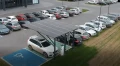 Carport fotowoltaiczny na dwa stanowiska zamontowany na parkingu